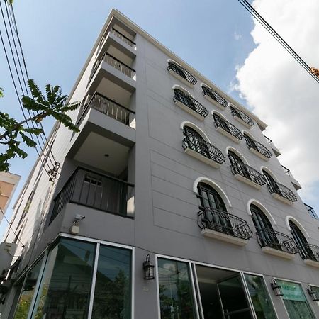 Resortel Lat Phrao 91 Bangkok Extérieur photo