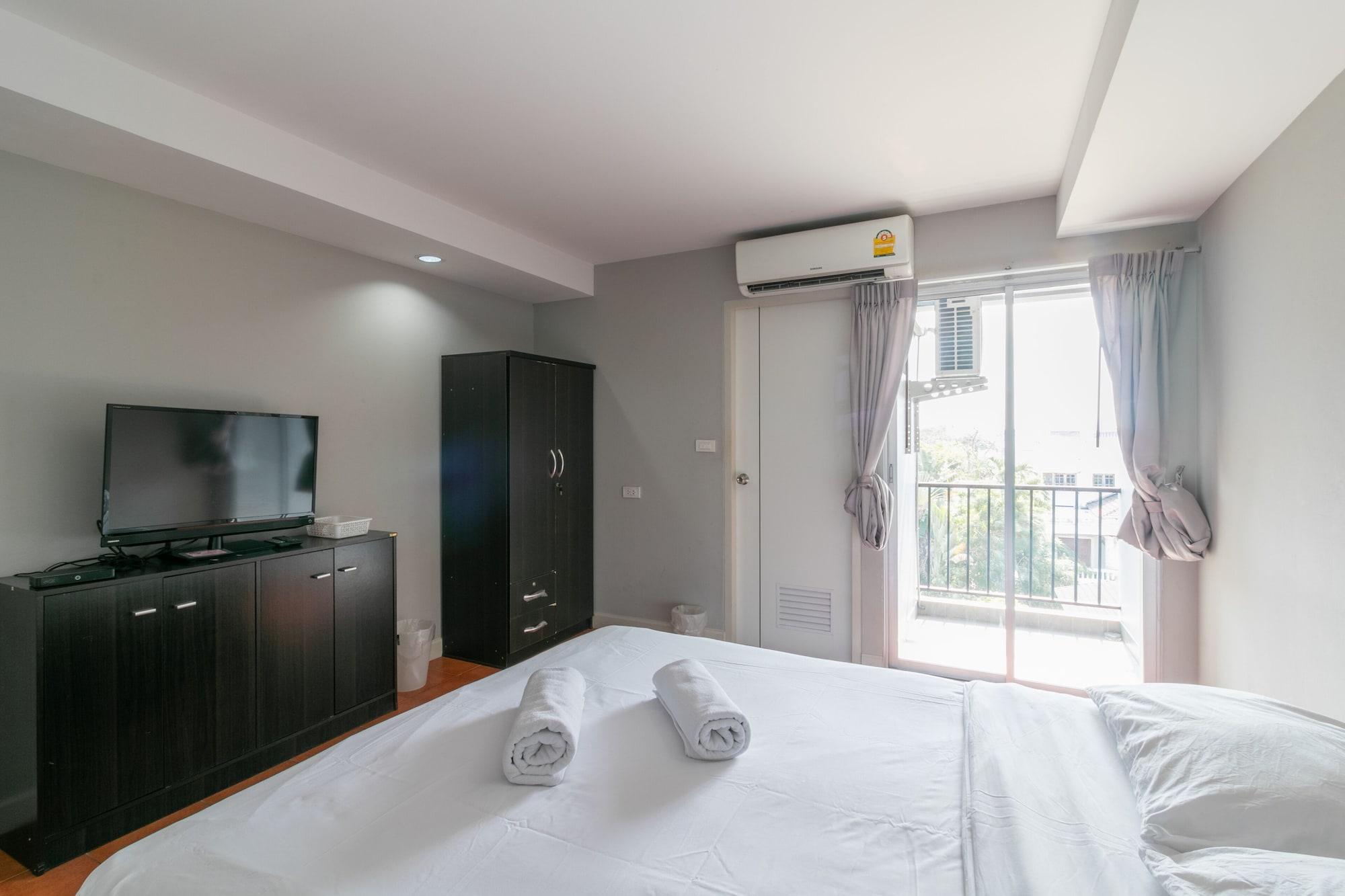 Resortel Lat Phrao 91 Bangkok Extérieur photo