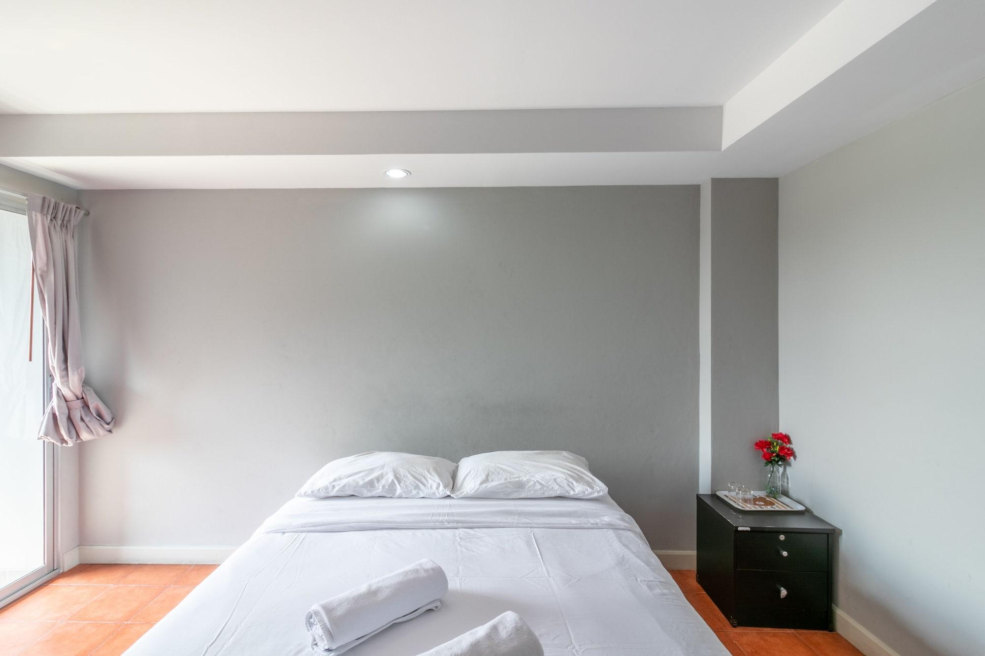 Resortel Lat Phrao 91 Bangkok Extérieur photo