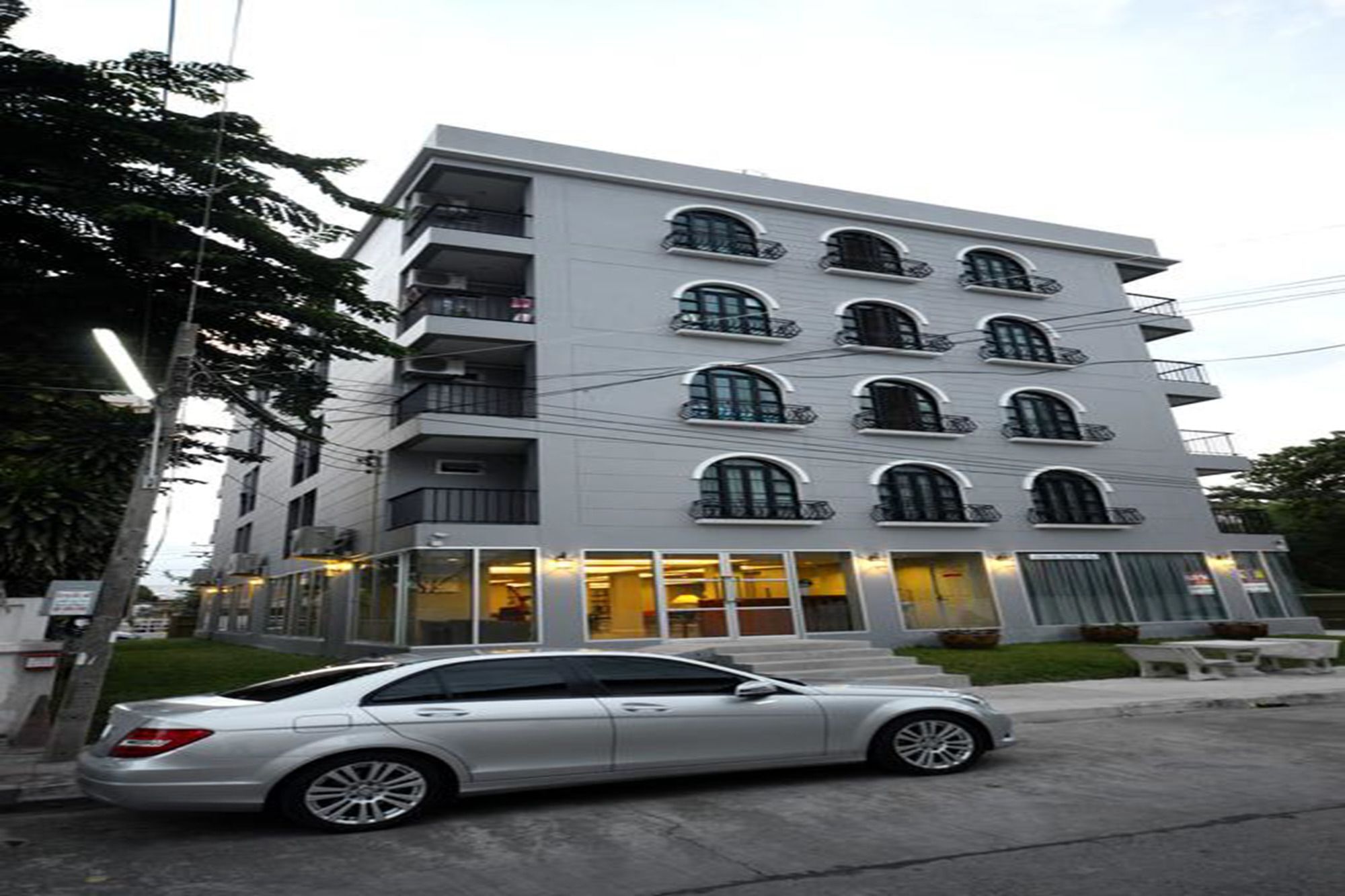 Resortel Lat Phrao 91 Bangkok Extérieur photo